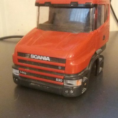 Ny och beg Emek lastbils hyttar Scania i skalan 1.25